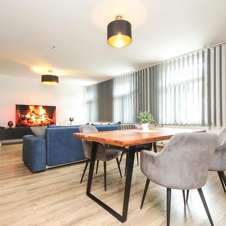 Apartman Vita Deluxe Trenčín Exterior foto