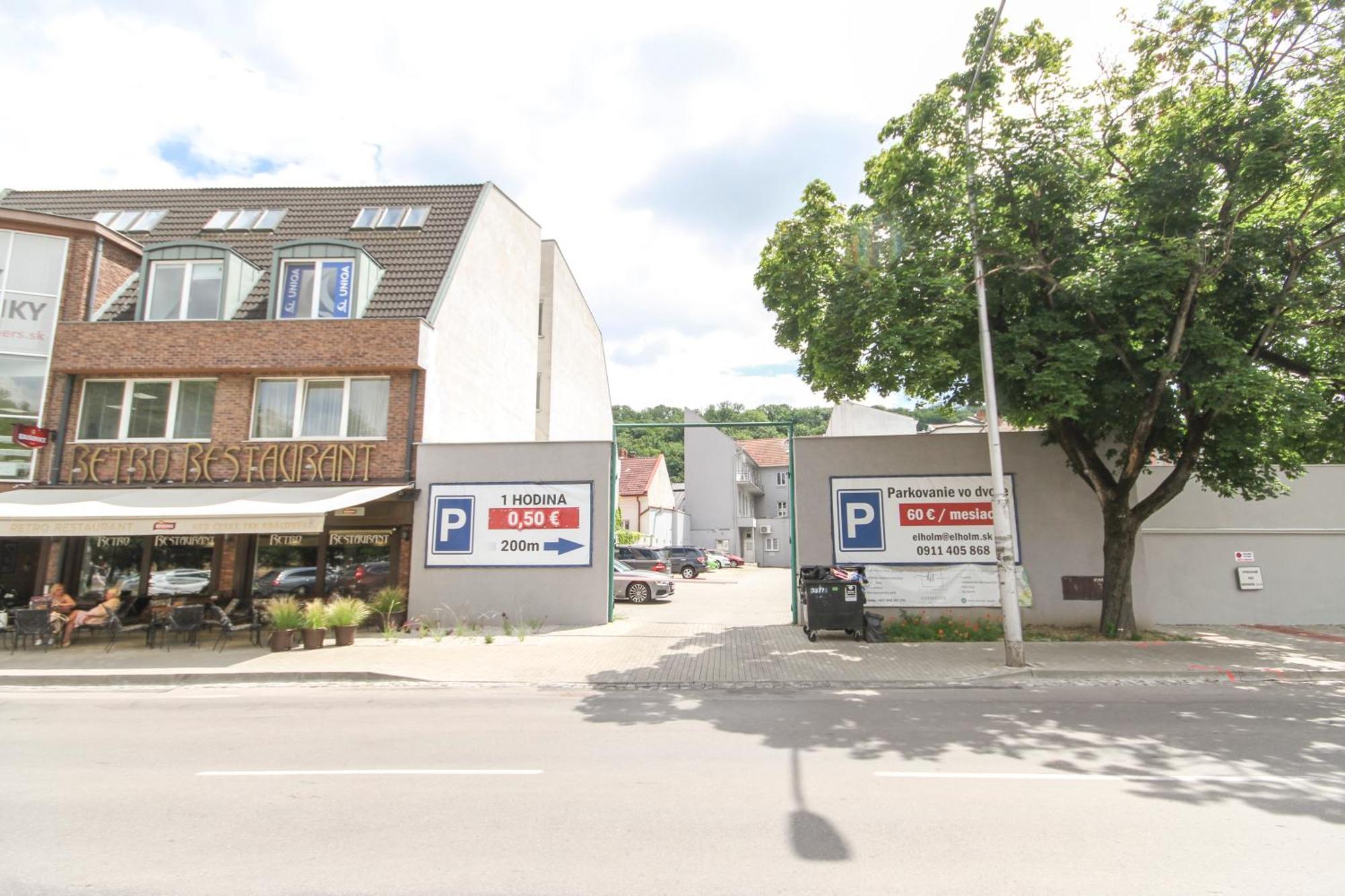 Apartman Vita Deluxe Trenčín Exterior foto